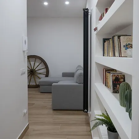 Daire Cecilia S House *