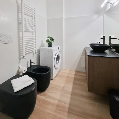 Cecilia S House 로마