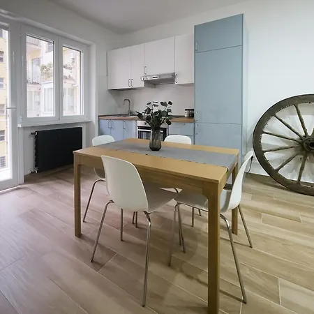 Cecilia S House 아파트
